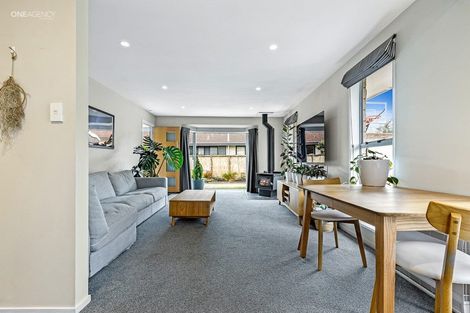 Photo of property in 2/38 Brogar Place, Casebrook, Christchurch, 8051