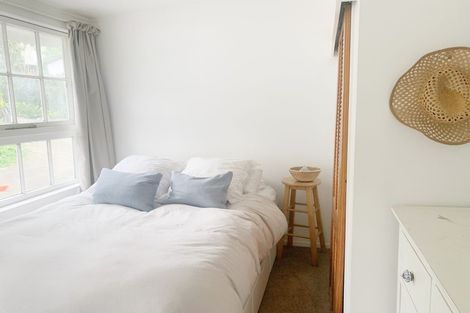 Photo of property in 97 Bassett Road, Remuera, Auckland, 1050