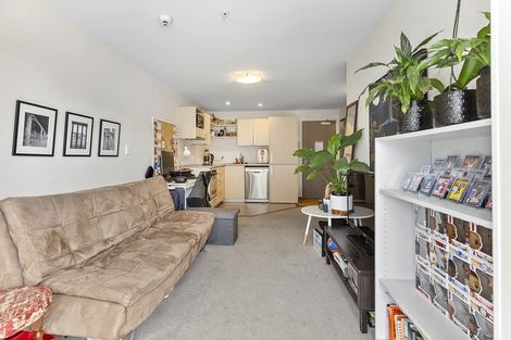 Photo of property in Dual Apartments, 306/142 Vivian Street, Te Aro, Wellington, 6011