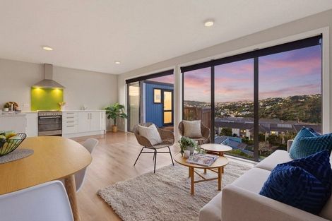 Photo of property in 10 Wineberry Way, Broadmeadows, 6037