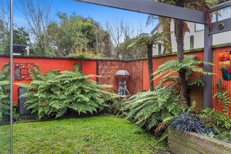 Photo of property in 4 Bridgemere Lane, Cracroft, Christchurch, 8022