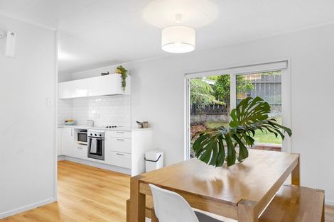 Photo of property in 1/150 Seabrook Avenue, New Lynn, Auckland, 0600