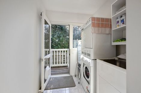 Photo of property in 2/18 Ngahere Views, Orewa, 0931