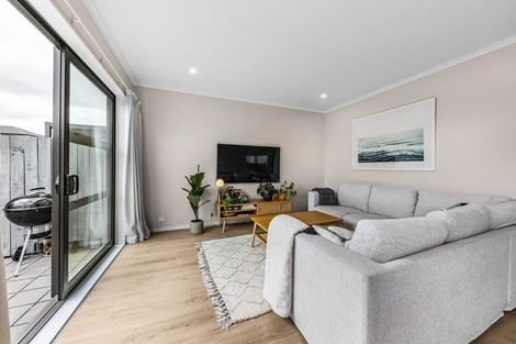 Photo of property in 61 Kopuru Road, Whenuapai, Auckland, 0618