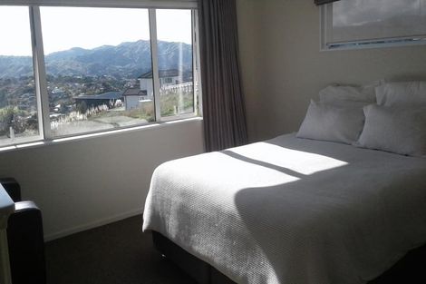 Photo of property in 7a Madeira Close, Whitby, Porirua, 5024