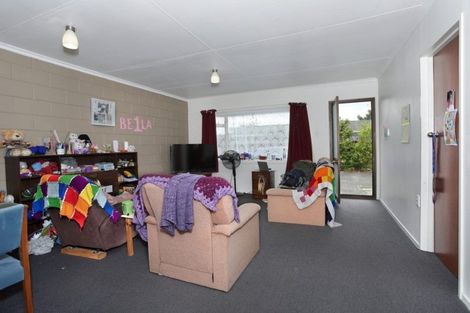 Photo of property in 2/297 Ruahine Street, Terrace End, Palmerston North, 4410