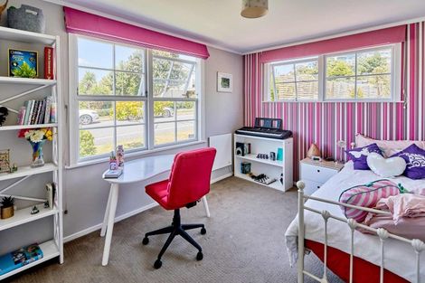 Photo of property in 6 Spinnaker Drive, Whitby, Porirua, 5024