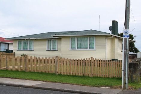 Photo of property in 1/13 Wakelin Road, Mangere East, Auckland, 2024