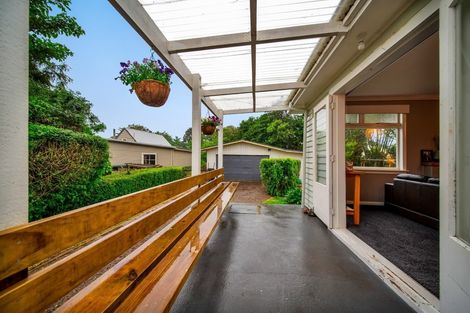 Photo of property in 41 Cumming Street, Okato, 4335