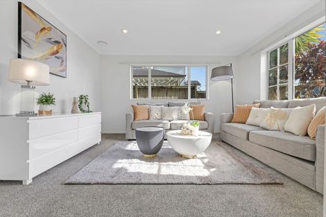 Photo of property in 58 Hughs Way, Flat Bush, Auckland, 2019