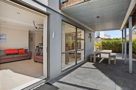 Photo of property in 21 Waller Avenue, Bucklands Beach, Auckland, 2012