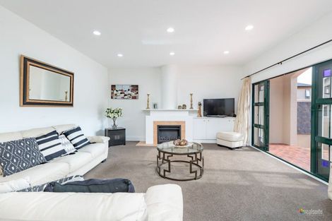 Photo of property in 4/341 Fergusson Drive, Heretaunga, Upper Hutt, 5018