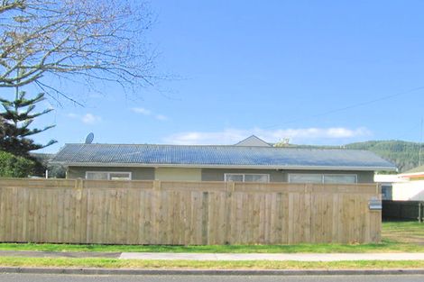 Photo of property in 202 Hetherington Road, Whangamata, 3620