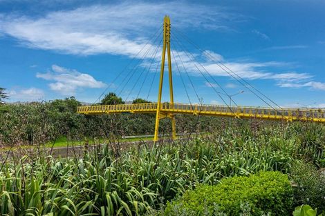 Photo of property in 21 Carder Court, Hobsonville, Auckland, 0618