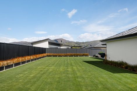 Photo of property in 10 Quigley Crescent, Cromwell, 9310