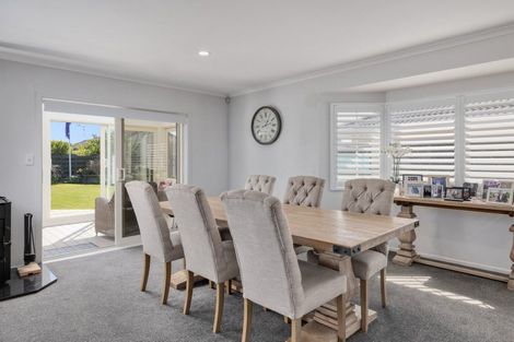 Photo of property in 18 Lotus Avenue, Mount Maunganui, 3116