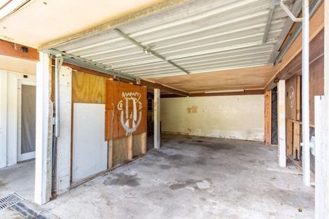 Photo of property in 15 James Grove, Stokes Valley, Lower Hutt, 5019