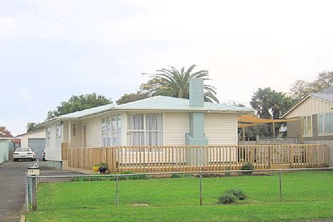 Photo of property in 24 Stonex Road, Papatoetoe, Auckland, 2025
