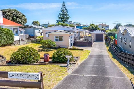 Photo of property in 31 Gawler Street, Te Horo Beach, Otaki, 5581