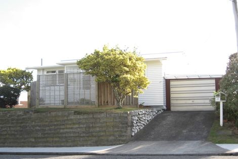 Photo of property in 17 Kiwi Road, Raumati Beach, Paraparaumu, 5032