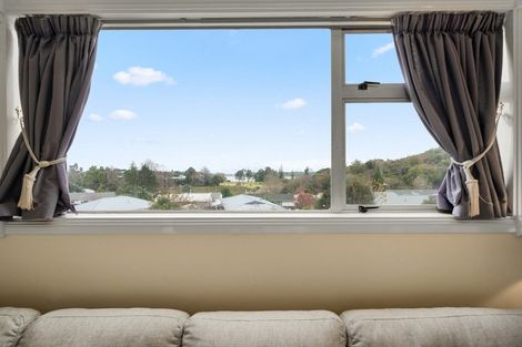 Photo of property in 41 Dingadee Street, Welcome Bay, Tauranga, 3112