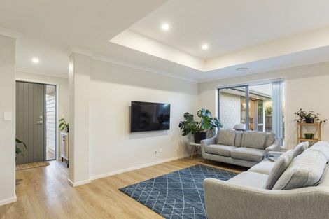 Photo of property in 10 Kayelene Place, Omokoroa, 3114