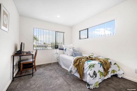 Photo of property in 33 Killybegs Drive, Pinehill, Auckland, 0632