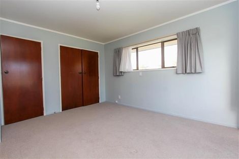 Photo of property in 39 Chedworth Avenue, Chedworth, Hamilton, 3210