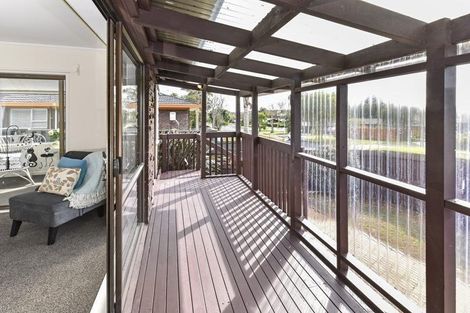 Photo of property in 1/3 Rapallo Place, Farm Cove, Auckland, 2012