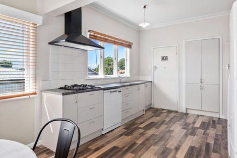 Photo of property in 182 Studholme Street, Morrinsville, 3300