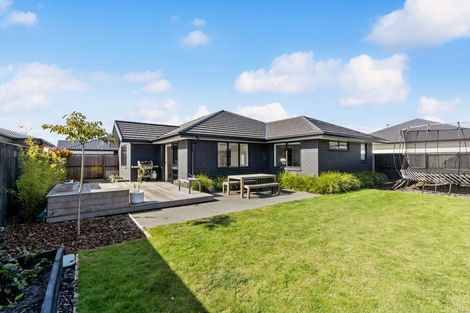 Photo of property in 17 Helen Place, Halswell, Christchurch, 8025