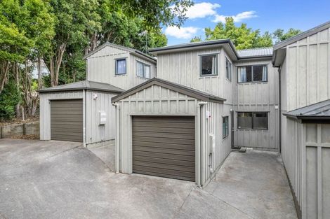 Photo of property in 135d Triangle Road, Massey, Auckland, 0614