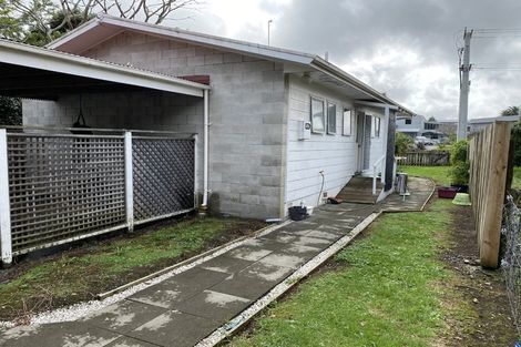 Photo of property in 2/36 Powhiri Avenue, Kensington, Whangarei, 0112