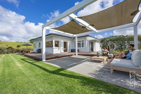 Photo of property in 79 Mount Albion Rise, Taupaki, Henderson, 0782