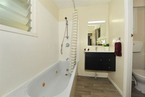 Photo of property in 152 Condell Avenue, Papanui, Christchurch, 8053