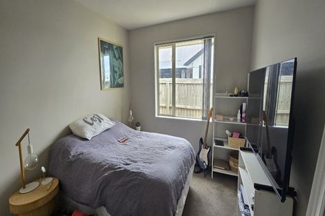 Photo of property in 51 Dow Square, Wigram, Christchurch, 8025