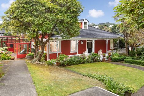 Photo of property in 124 Trelissick Crescent, Ngaio, Wellington, 6035