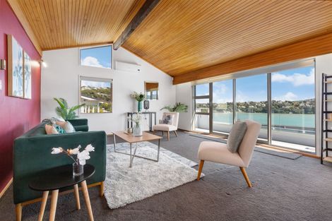 Photo of property in 35 Bosun Terrace, Whitby, Porirua, 5024