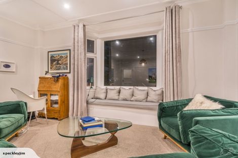 Photo of property in 3/246 Oriental Parade, Oriental Bay, Wellington, 6011