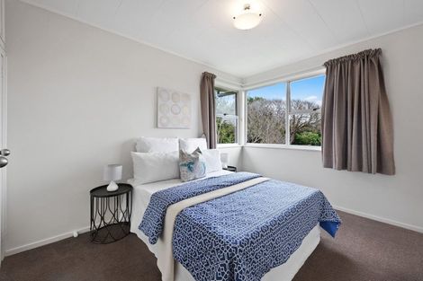 Photo of property in 1 Benmore Place, Manurewa, Auckland, 2102