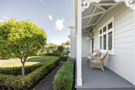 Photo of property in 127 Vigor Brown Street, Napier South, Napier, 4110