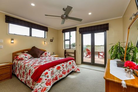 Photo of property in 210 Smart Road, Hillsborough, New Plymouth, 4372