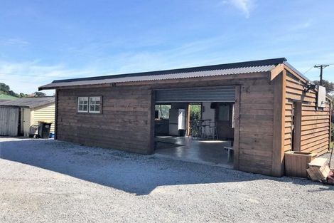 Photo of property in 98 Abel Tasman Drive, Takaka, 7110