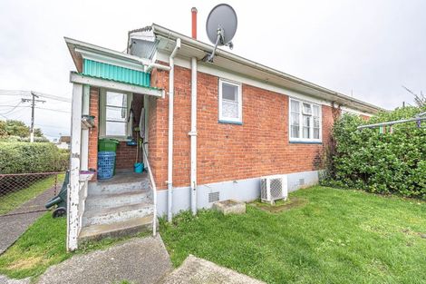 Photo of property in 43/45 Stewart Street, Marton, 4710