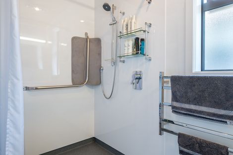 Photo of property in 5b Exeter Street, Abbotsford, Dunedin, 9018