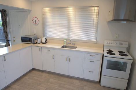 Photo of property in 4/7a Curletts Road, Sockburn, Christchurch, 8042