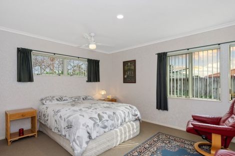 Photo of property in 82 Santa Monica Drive, Papamoa Beach, Papamoa, 3118