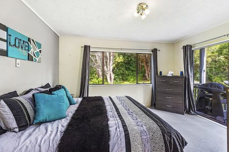 Photo of property in 30 Whanake Street, Titahi Bay, Porirua, 5022