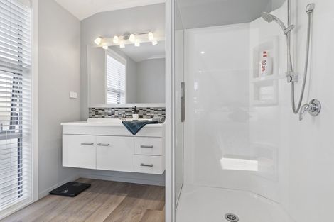 Photo of property in 61 Armstrong Avenue, Carterton, 5713