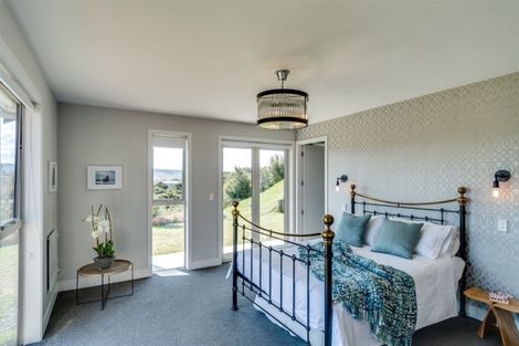 Photo of property in 22 Heipipi Drive, Eskdale, Napier, 4182